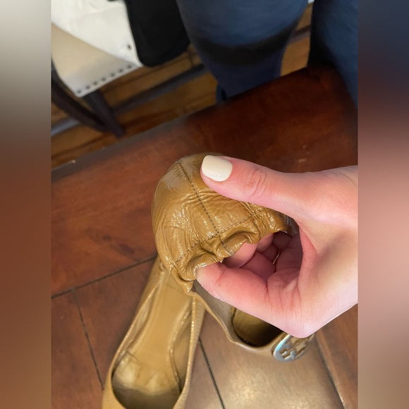 Tan patient leather Tory Burch flats - Picture 11 of 11